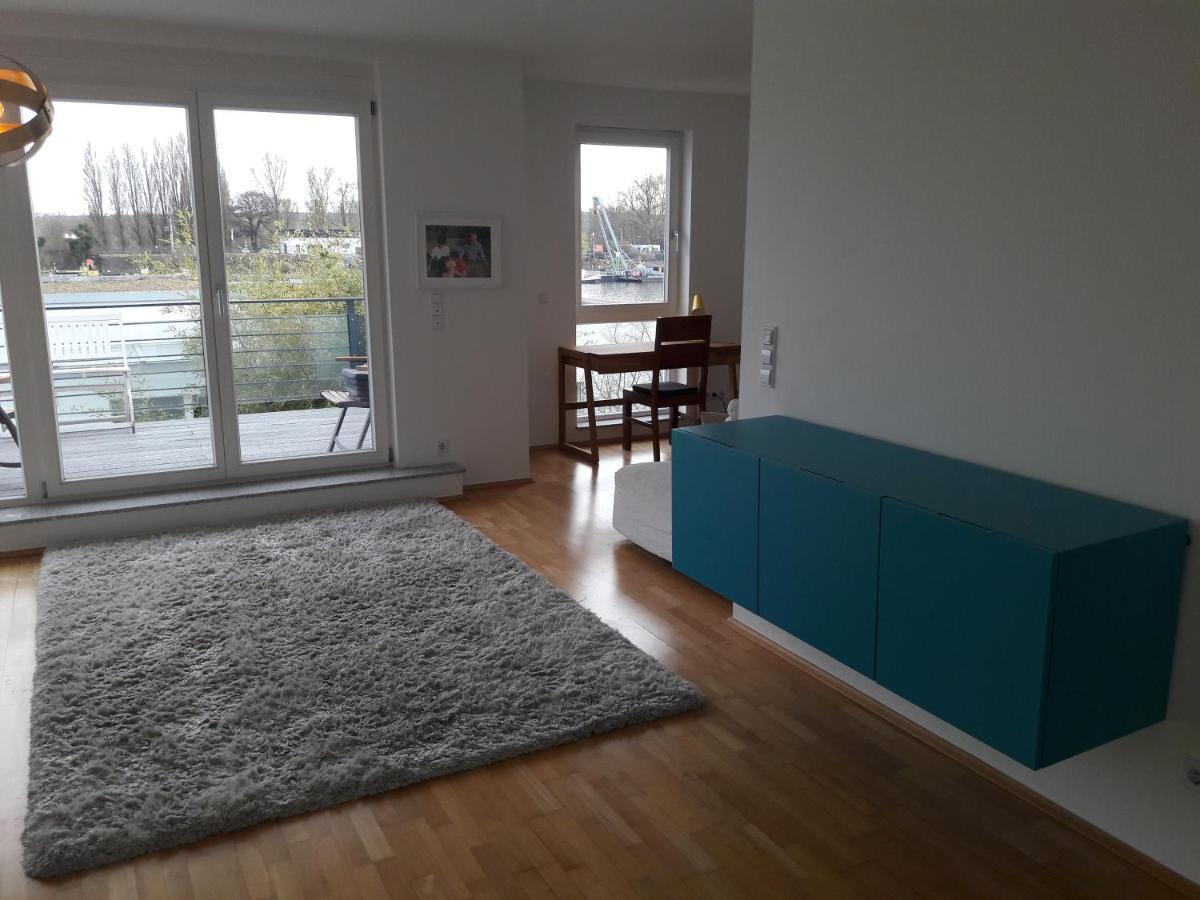 Wohnen Am Wasser Wiesbaden Bagian luar foto